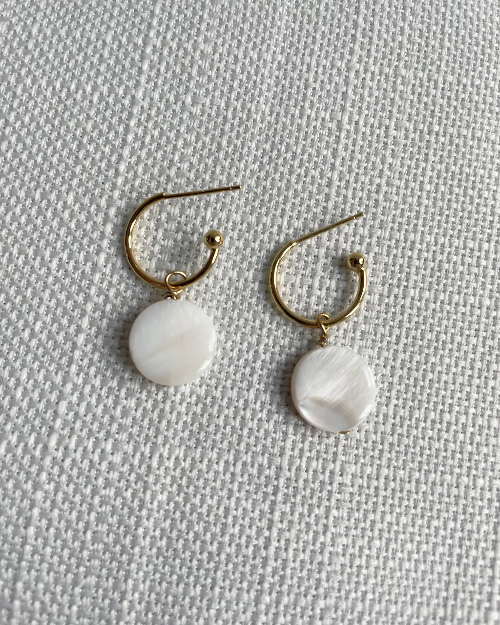 DREW | freshwater coin pearl hoop earrings