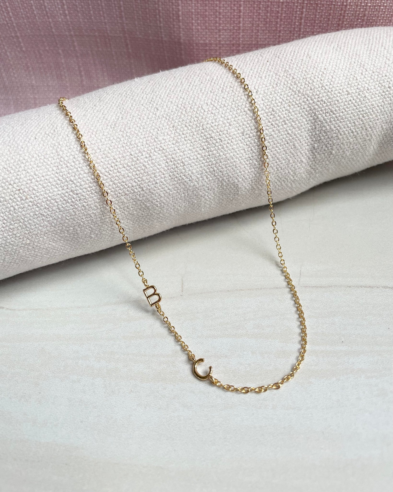 PRE-ORDER Sideways Initial Gold Filled Necklace – pulserasbykim