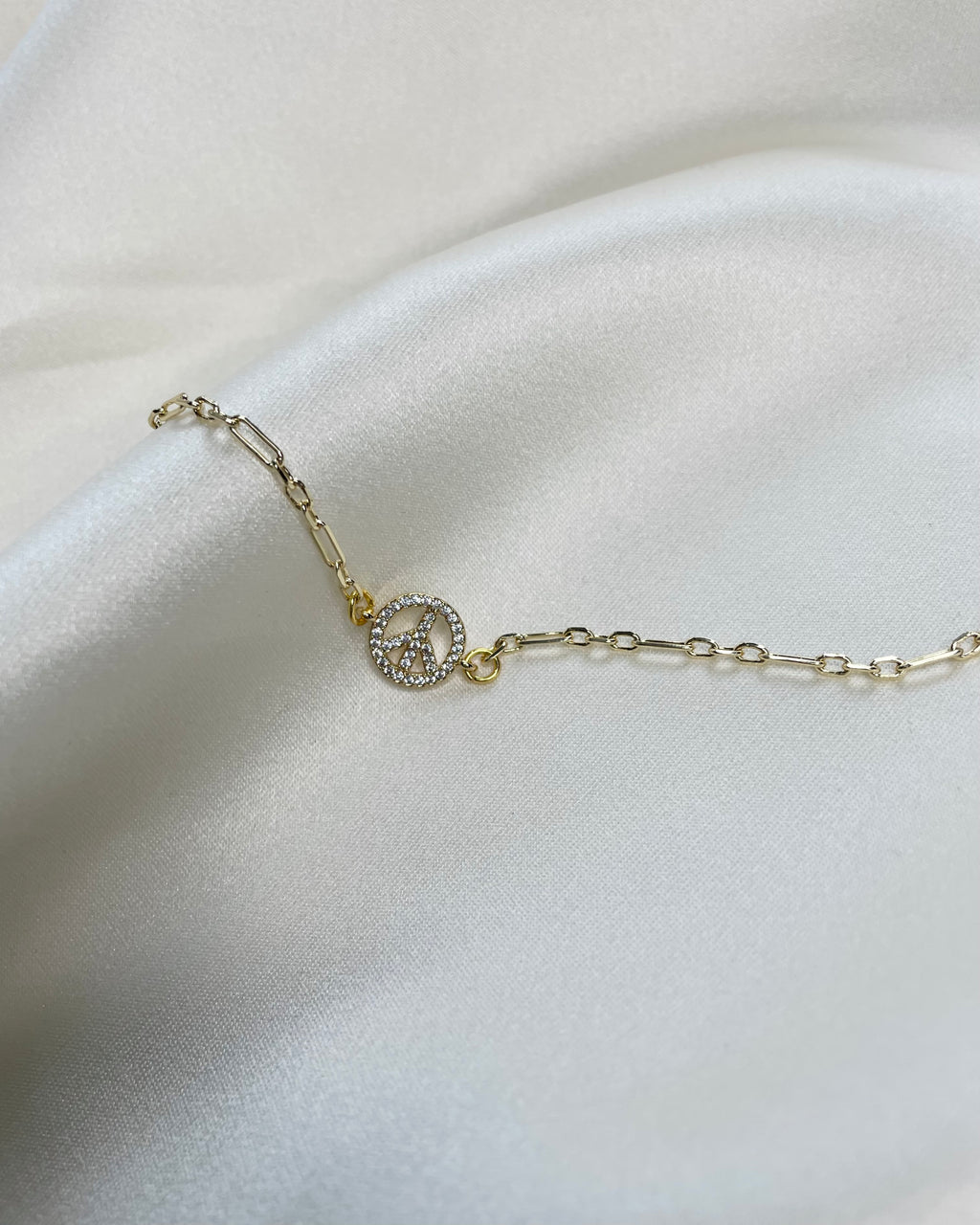 MILLY | Peace symbol gold filled bracelet