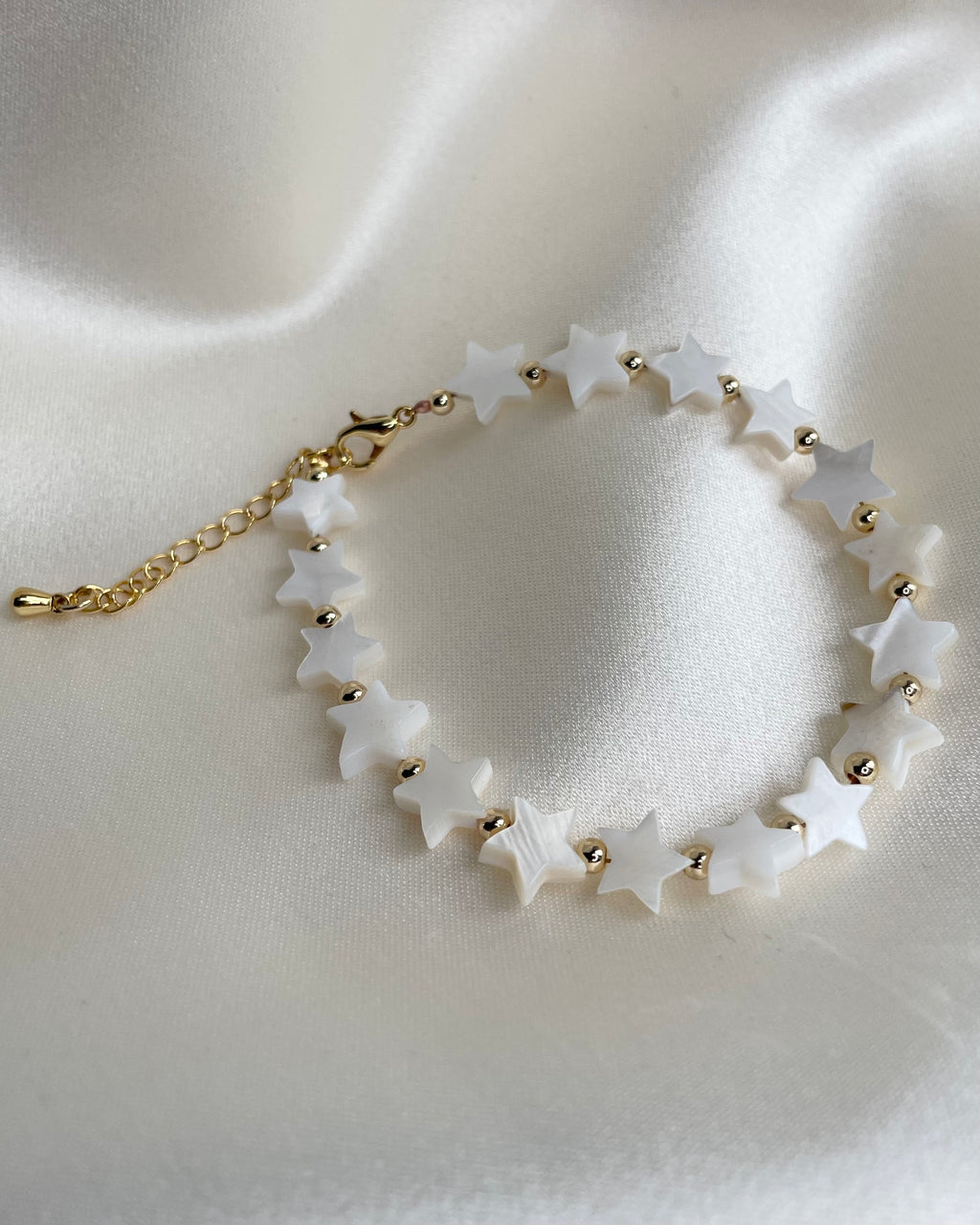 EMILY | shell pearl star bracelet
