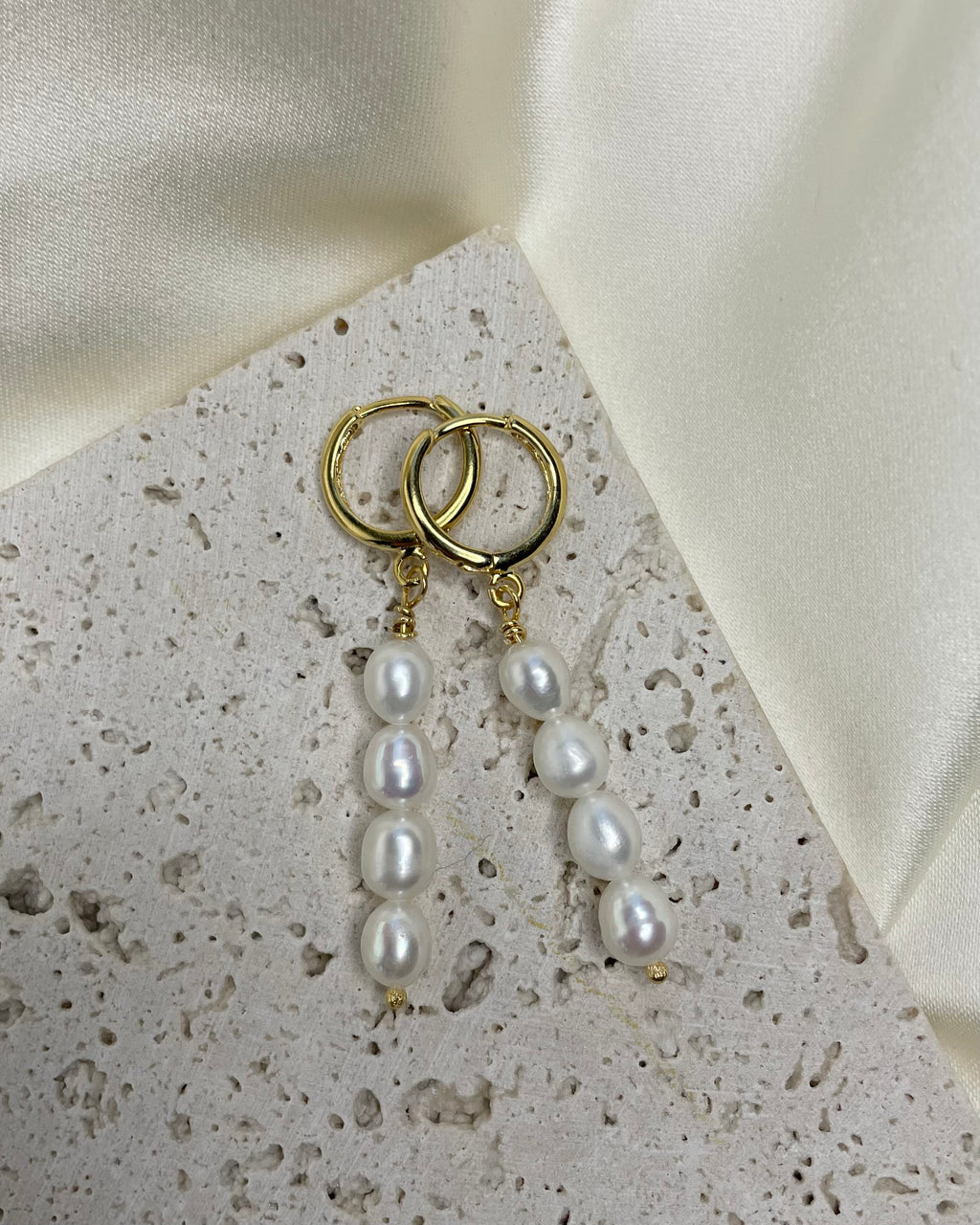 AURORA | pearl drop earrings