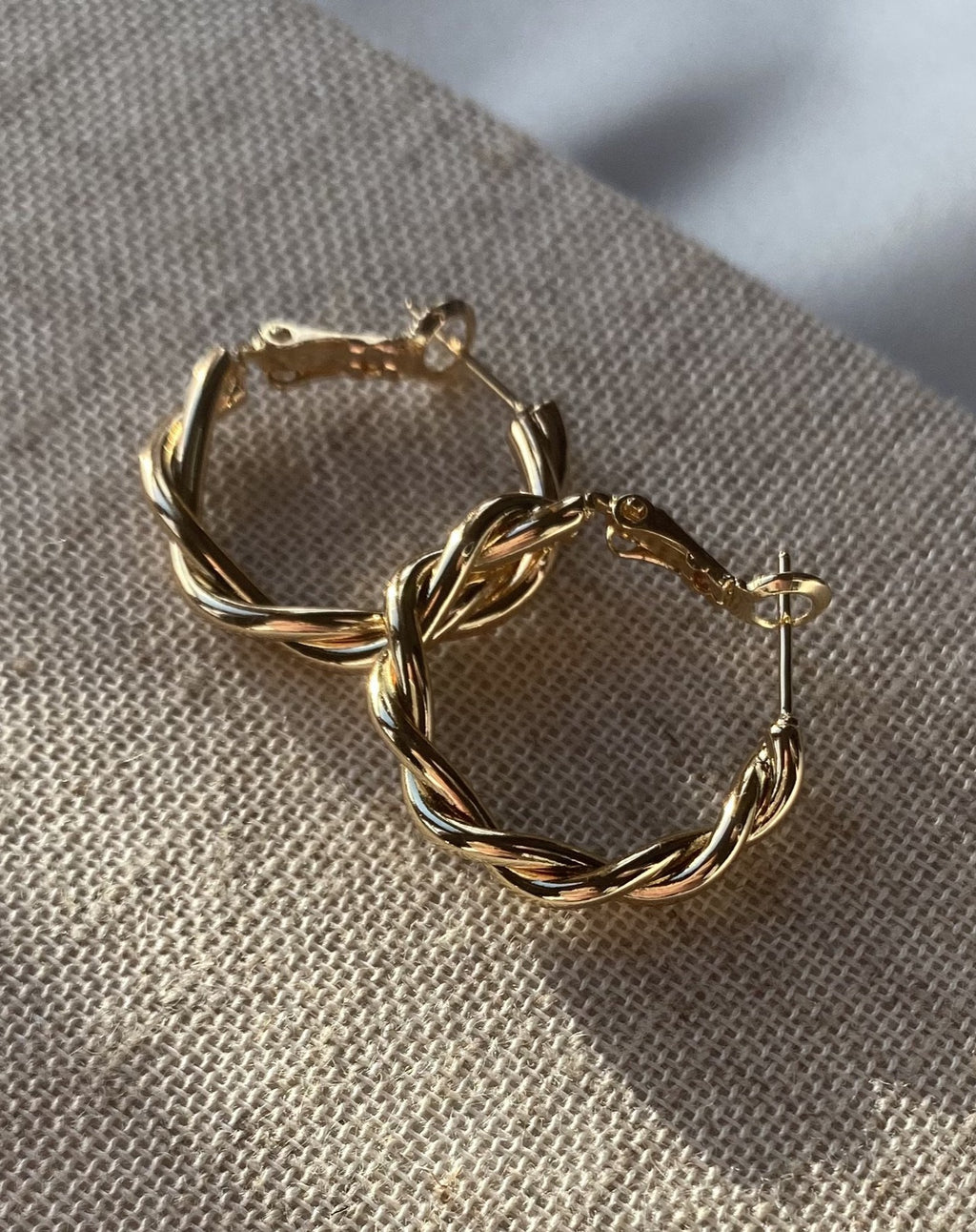 LAUREN | Dainty twisted hoop earrings gold filled
